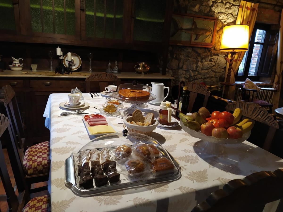 Posada De Pedrena Luaran gambar